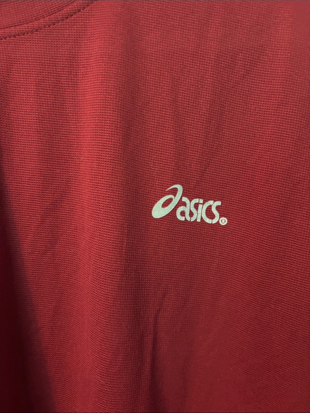 Asics Men's Long Sleeve Tee in Burgundy with White Logo - Picture 2 of 3